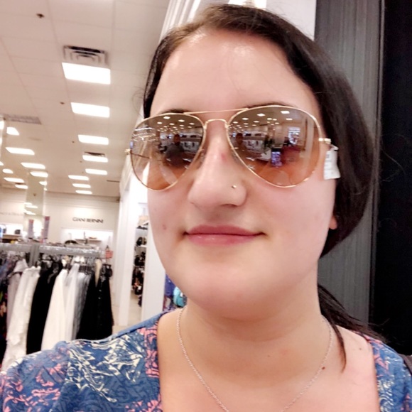 SOLD Ray ban aviators - Picture 4 of 4